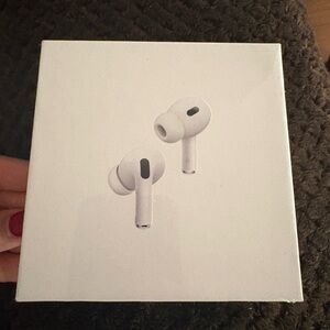 Apple White Earbud Headphones